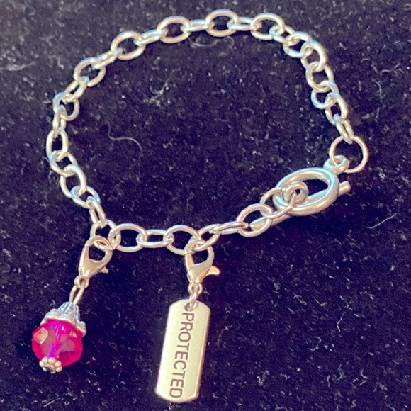 ❣️Bracelet with Love, Hope, etc❣️ - Picture 11 of 16